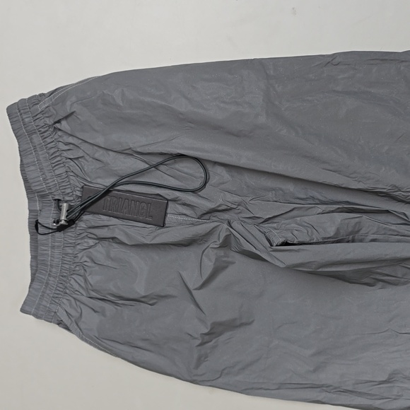 Triangl Moonee Silver Reflective Track Pant - Picture 4 of 11